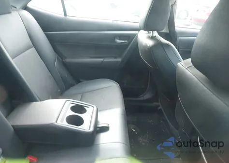 2015 Toyota Corolla S Plus z USA, uszkodzony, nr VIN 2T1BURHE7FC367459